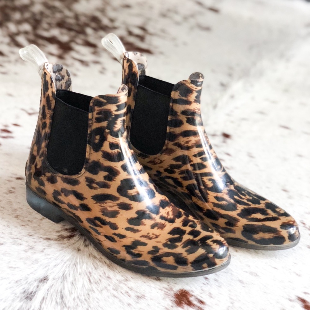 J Crew Chelsea leopard print rain boots 9